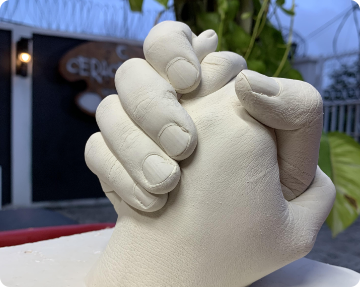 Book for Hand-in-Hand service